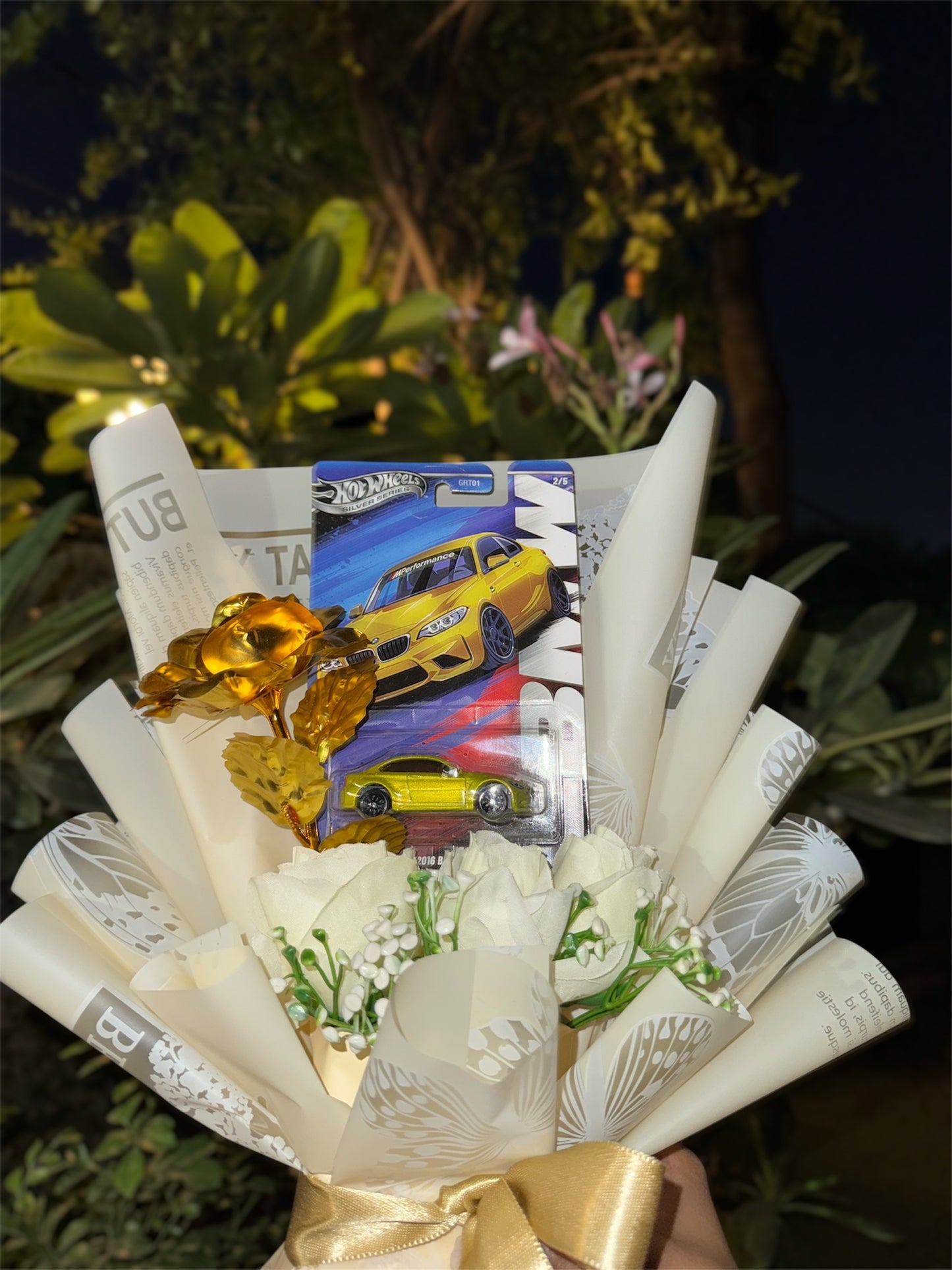 BMW M2 Hot Wheels Bouquet – Golden Power, Wrapped in Prestige