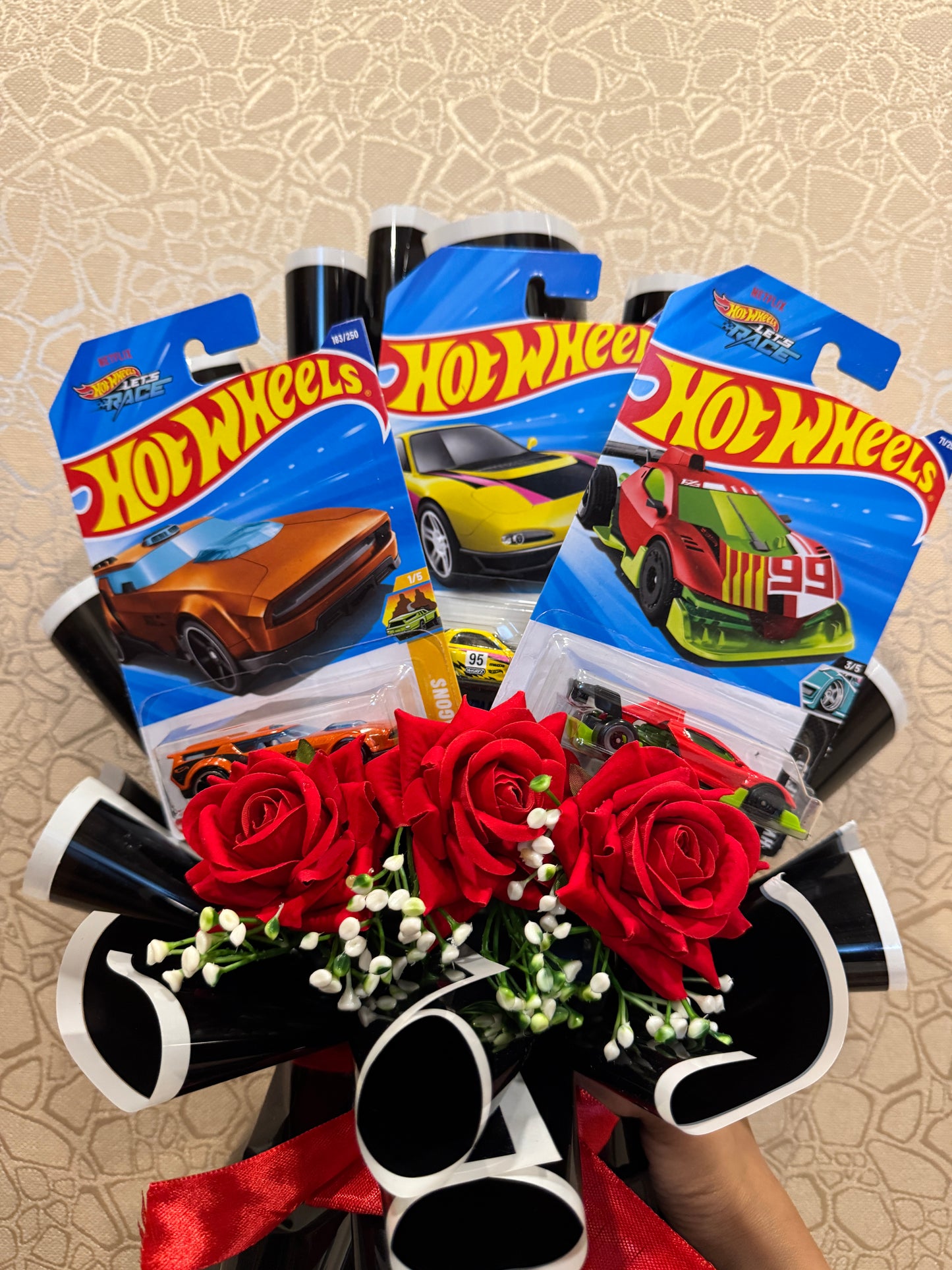The Hot Wheels Bouquet - The Crowned Ignition