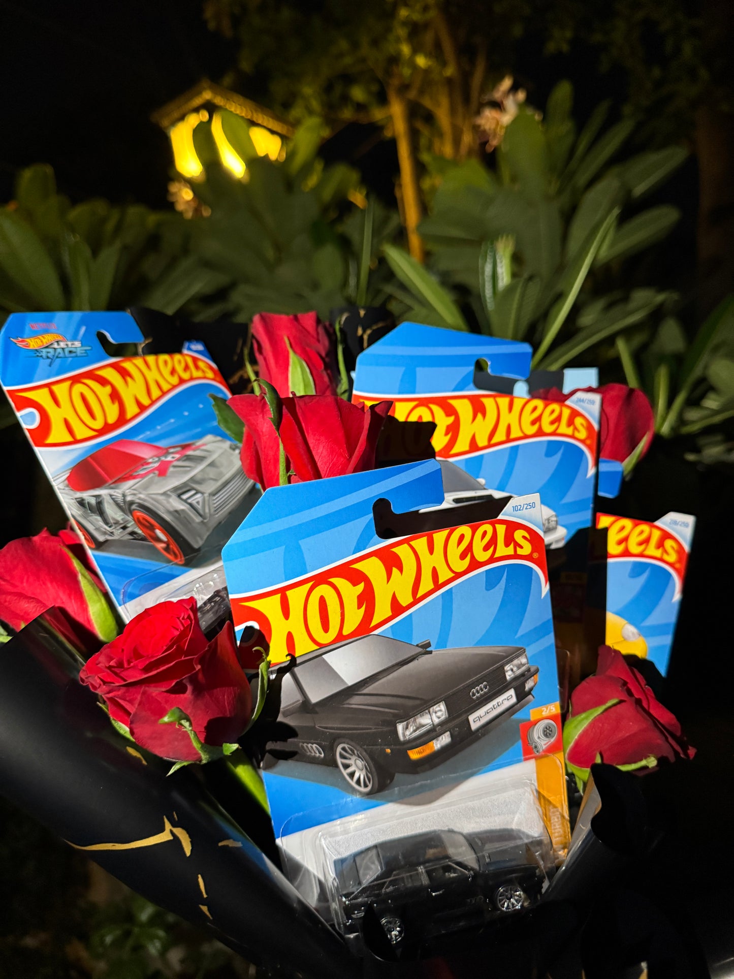 Hot wheels Bouquet - The Royal Drive