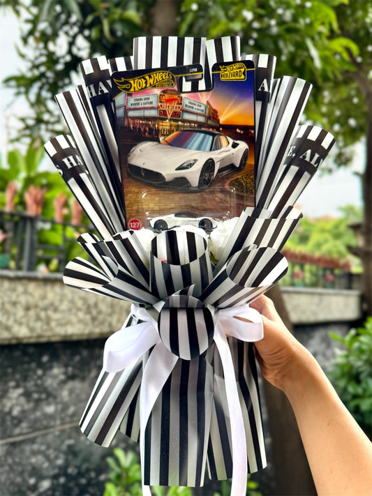 Maserati MC20 Luxe Bloom Hot Wheels Bouquet