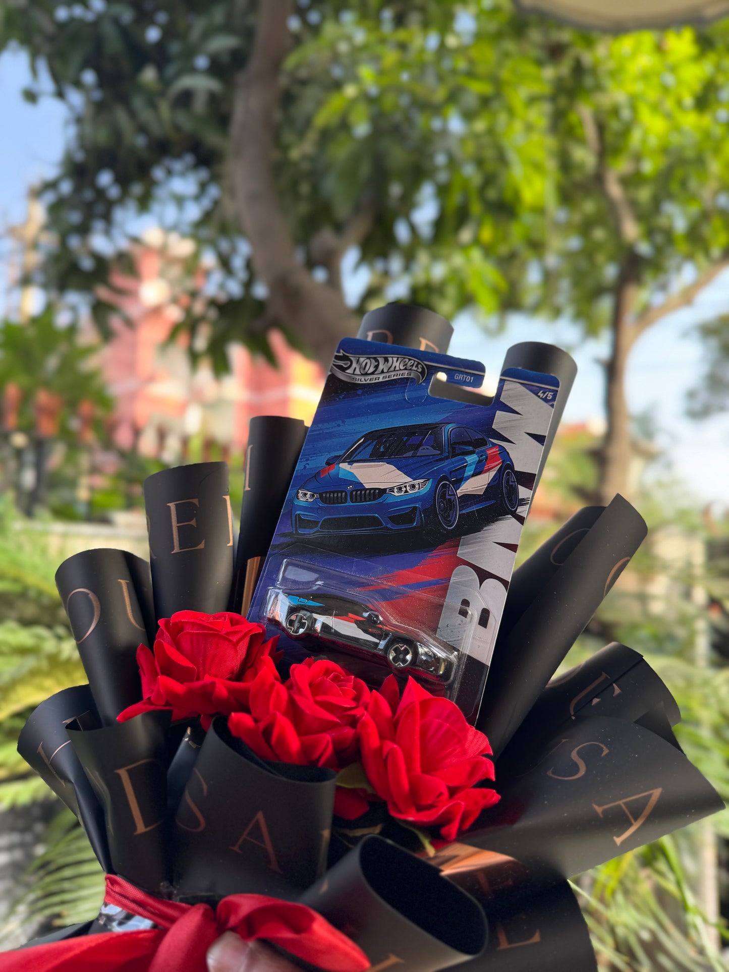 BMW M4 Hot Wheels Bouquet – Where Fierce Power Meets Timeless Class