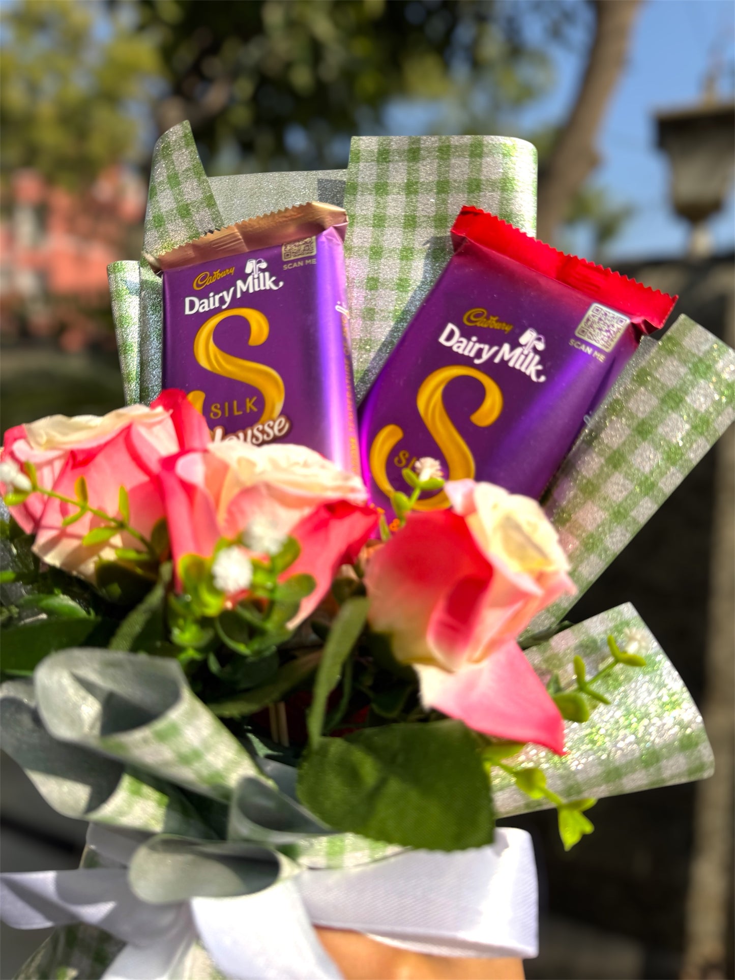 Roses and Richness Bouquet - Dairy Milk Silk Edition