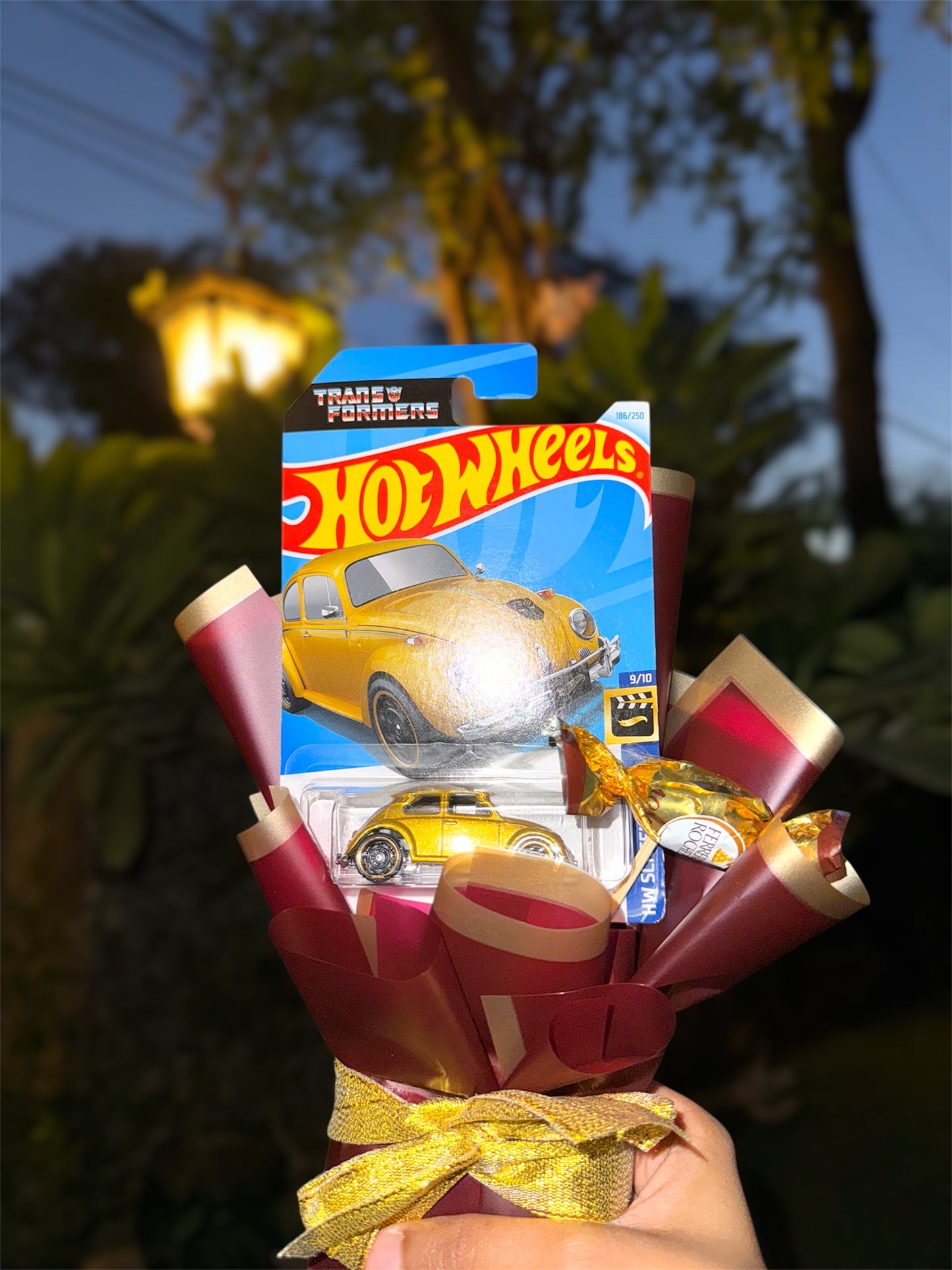 Hot Wheels Bouquet - A Cute one