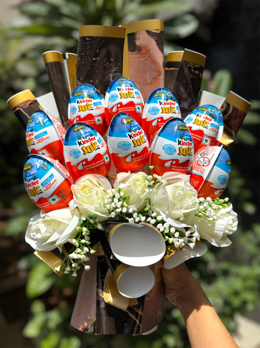 Batwheels Kinderjoy Bouquet - For Batman Lovers (10 pieces)