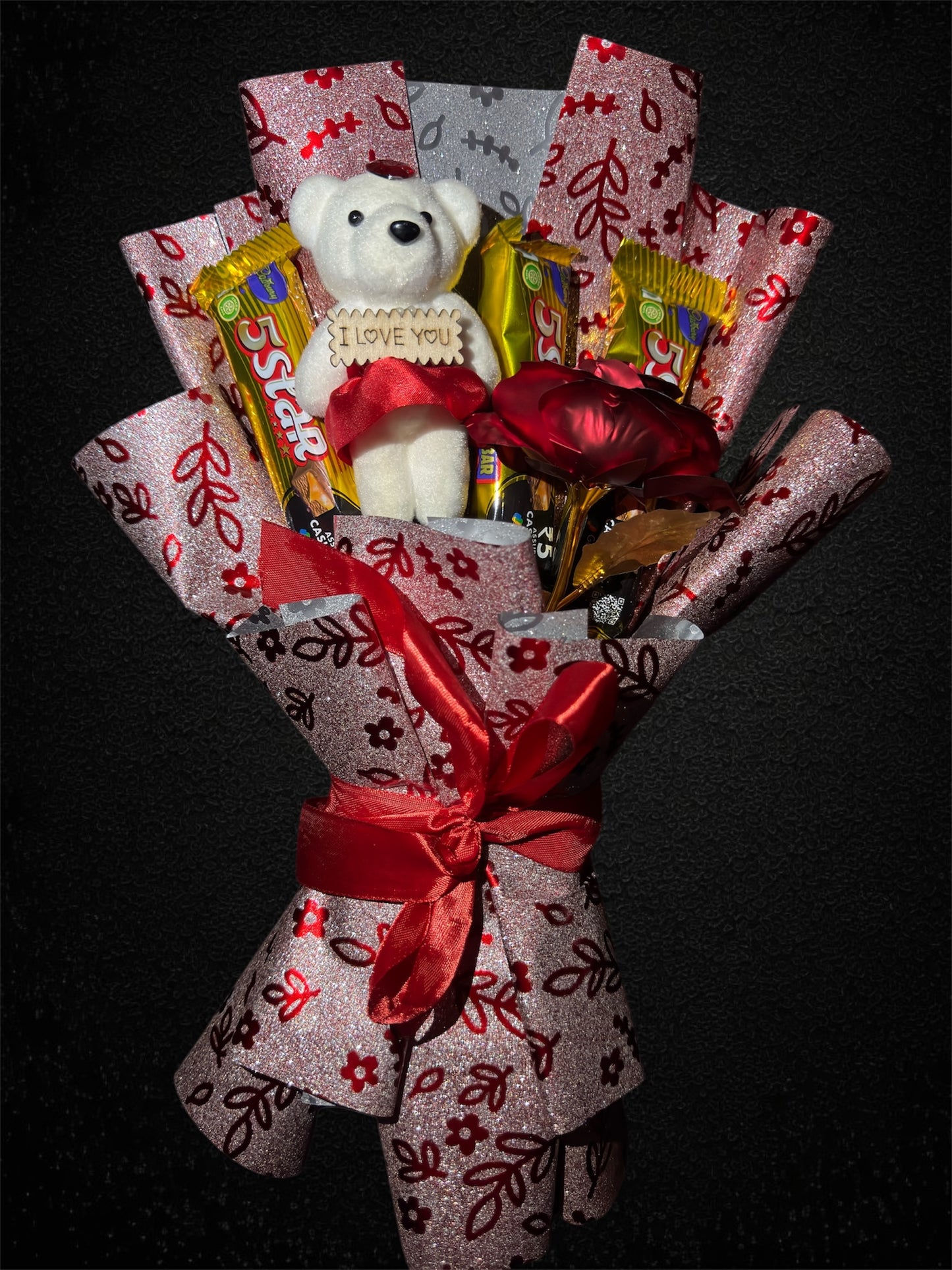 Glittering Love Bouquet - 5 Star Edition