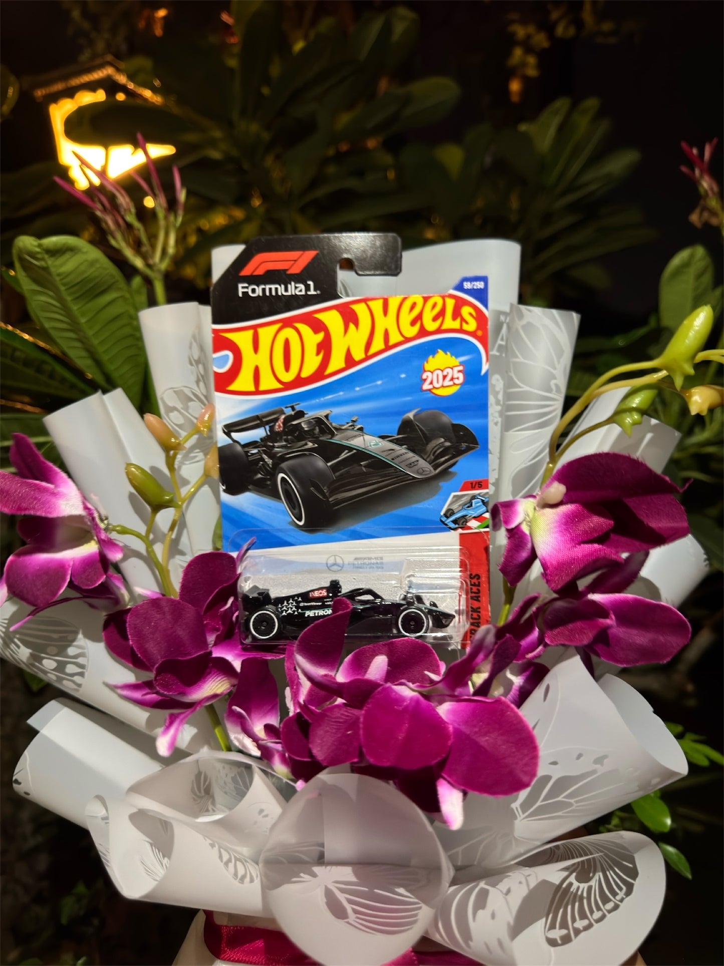 Hot Wheels Bouquet – Mercedes-AMG Petronas F1 with Royal Purple Orchids