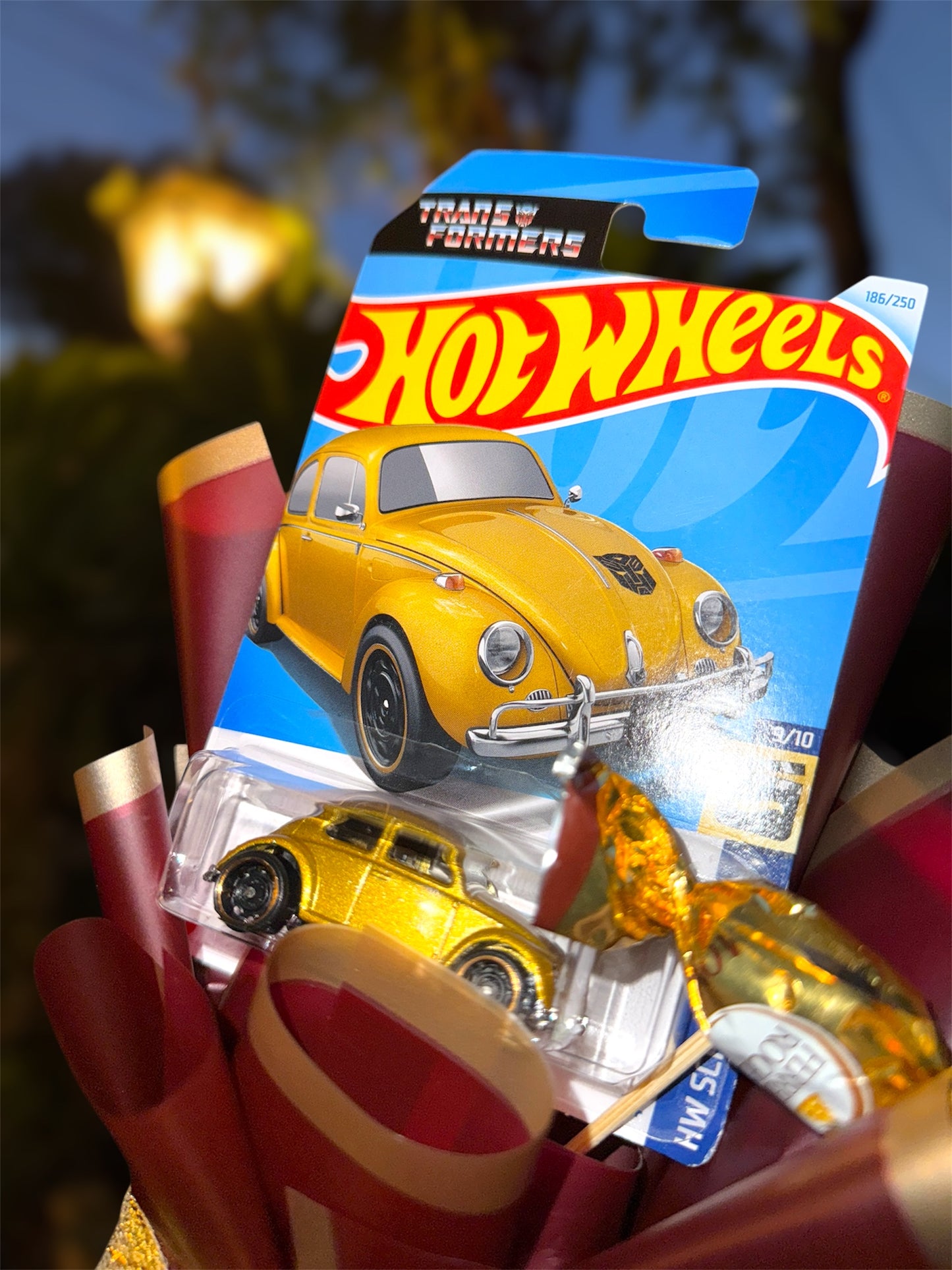 Hot Wheels Bouquet - A Cute one