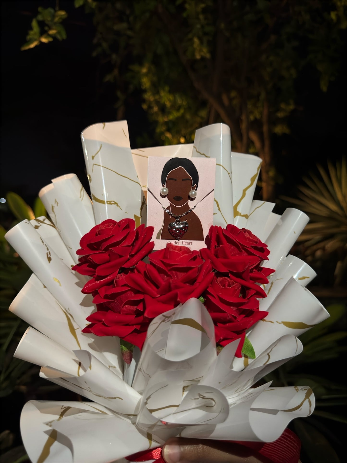 Golden Heart – A Luxe Jewelry Bouquet