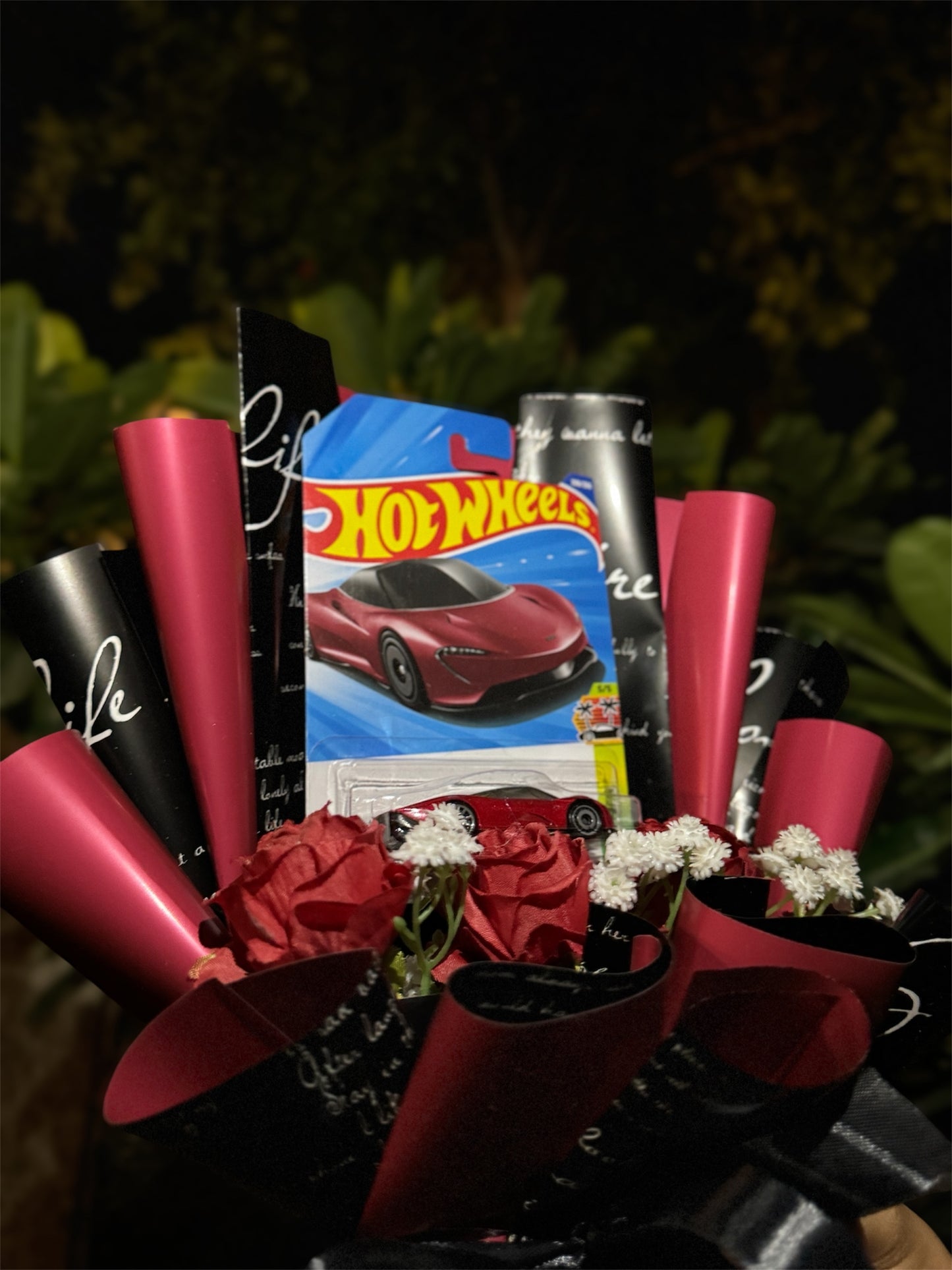 The McLaren Speedtail Hot Wheels Bouquet - Signature Collection