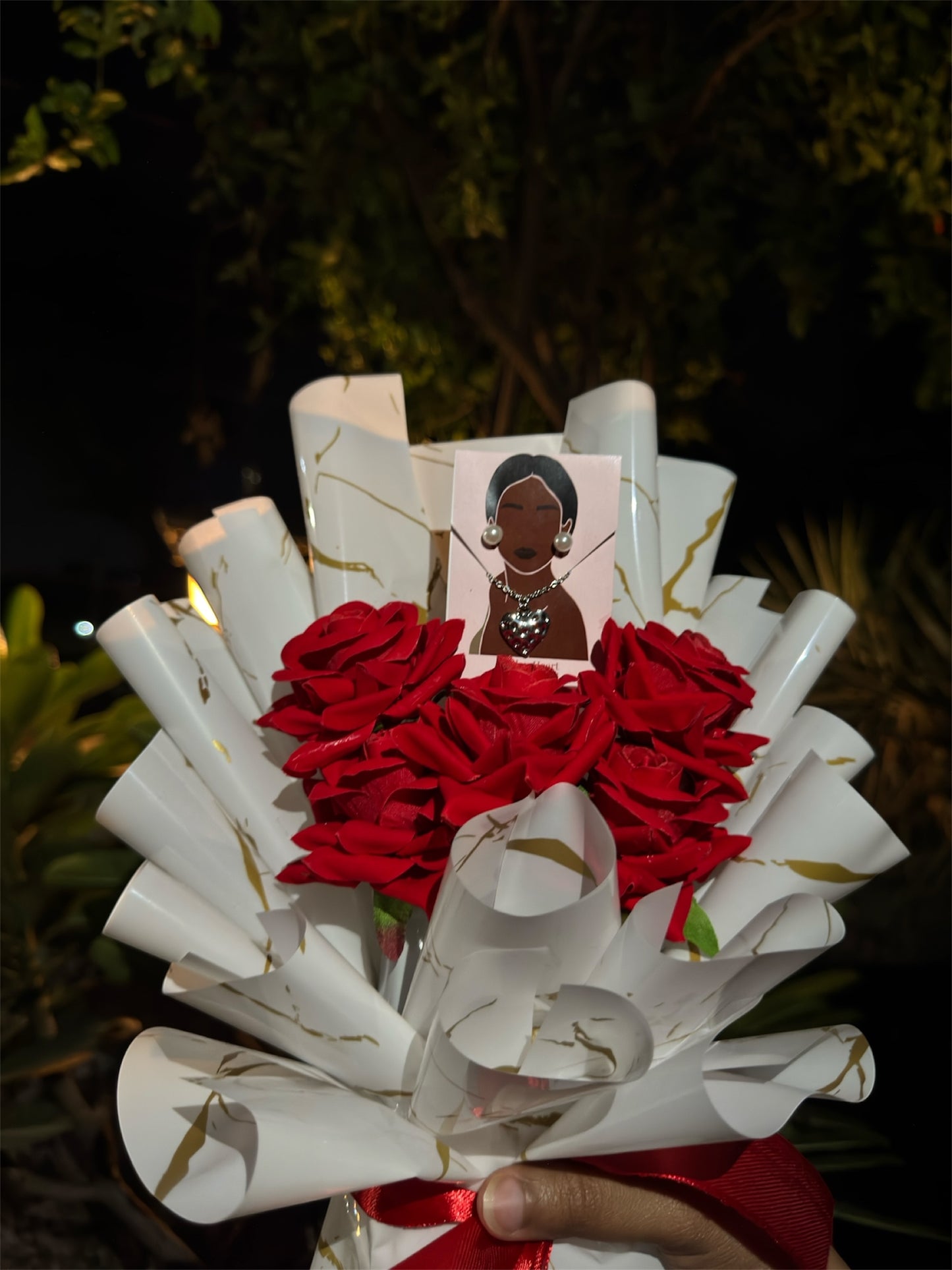 Golden Heart – A Luxe Jewelry Bouquet