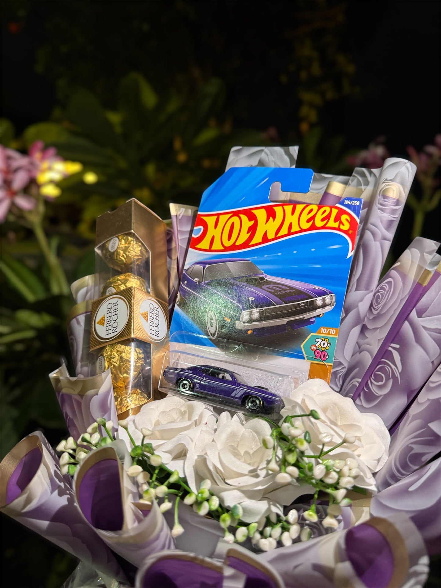 Dodge Challenger - The Signature of Classic Hot Wheels