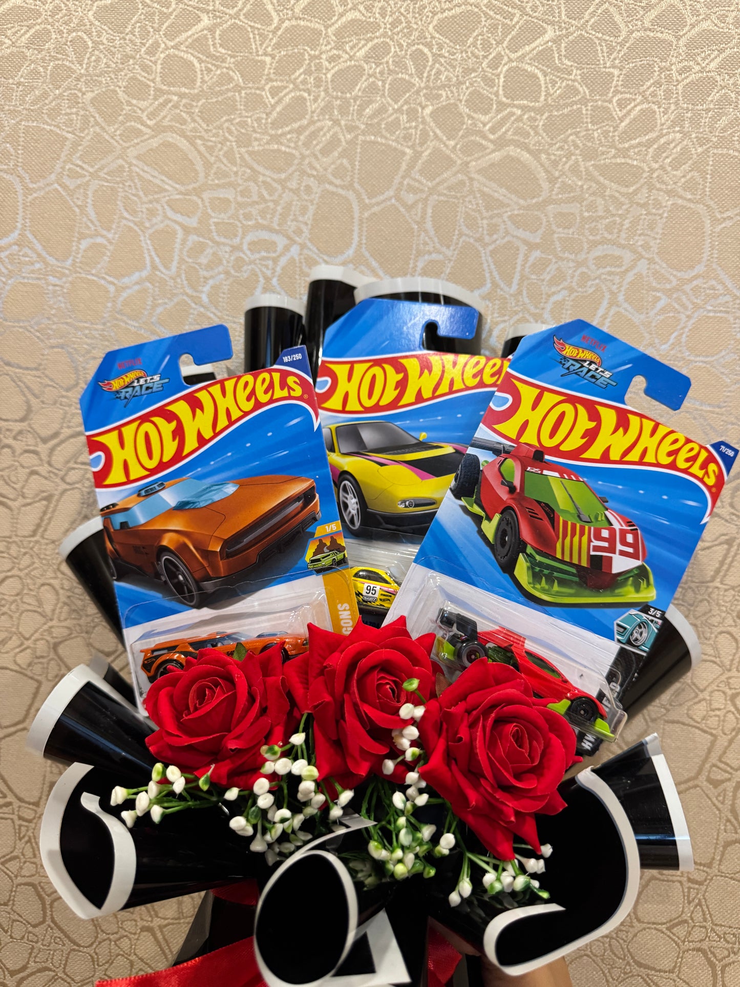 The Hot Wheels Bouquet - The Crowned Ignition