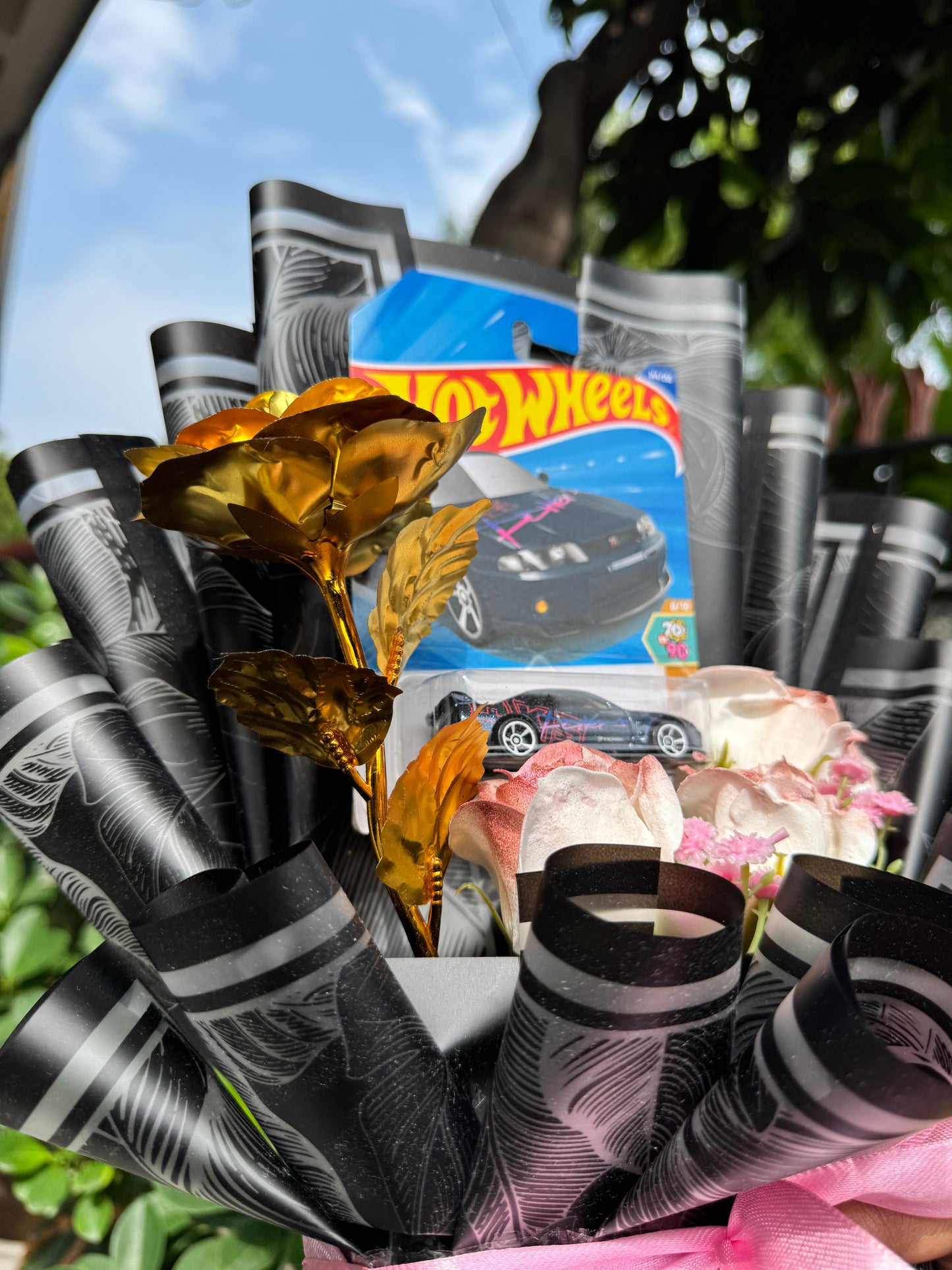 Nissan Skyline GT-R Hot Wheels Bouquet - The Luxury Definition