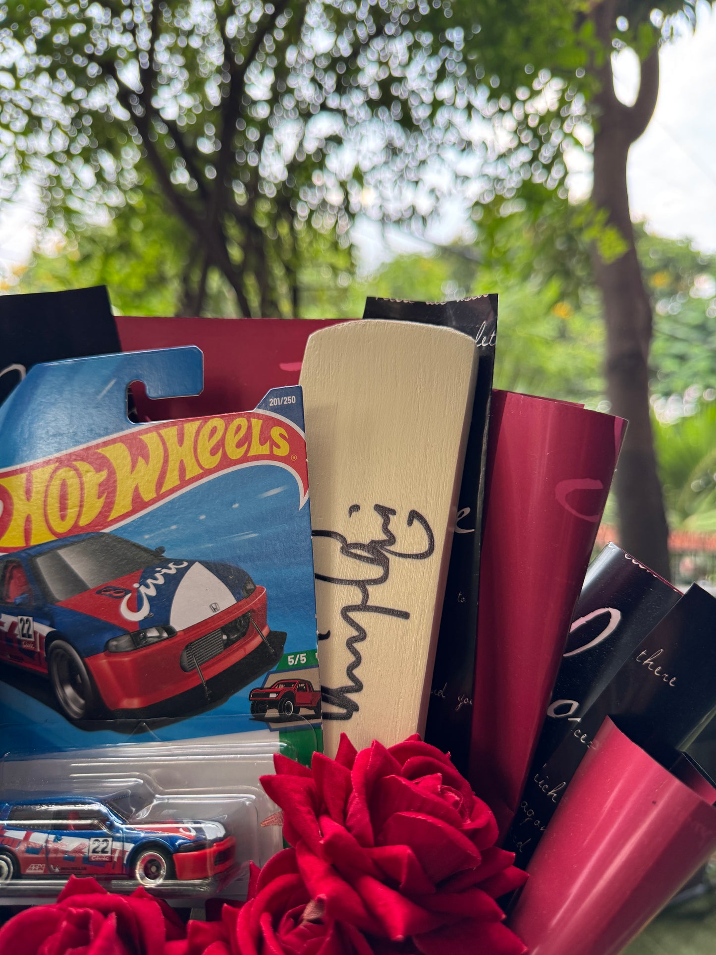 Virat Kohli Hot Wheels Bouquet - The Legend