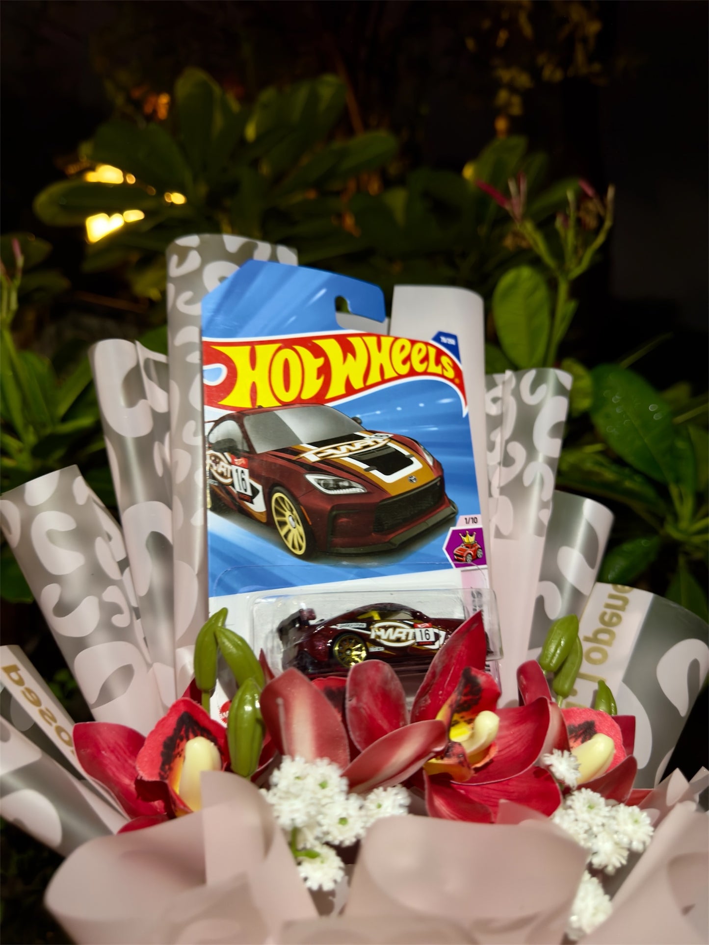 Hot Wheels Bouquet – Toyota GR86 Cup Orchid Luxe