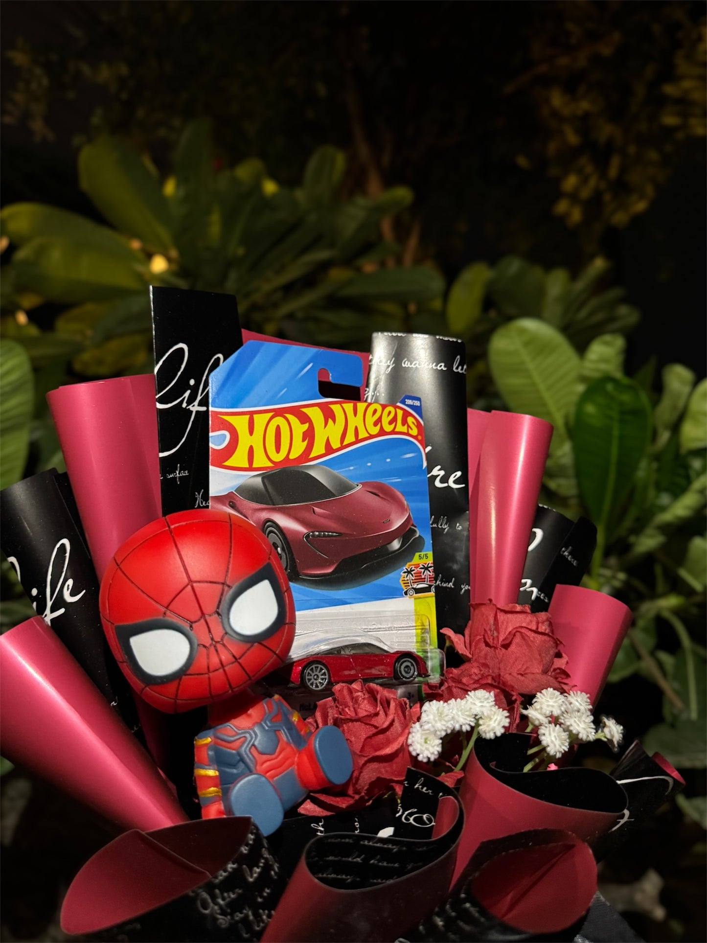 Spider-Man Speedtail Hot Wheels Bouquet