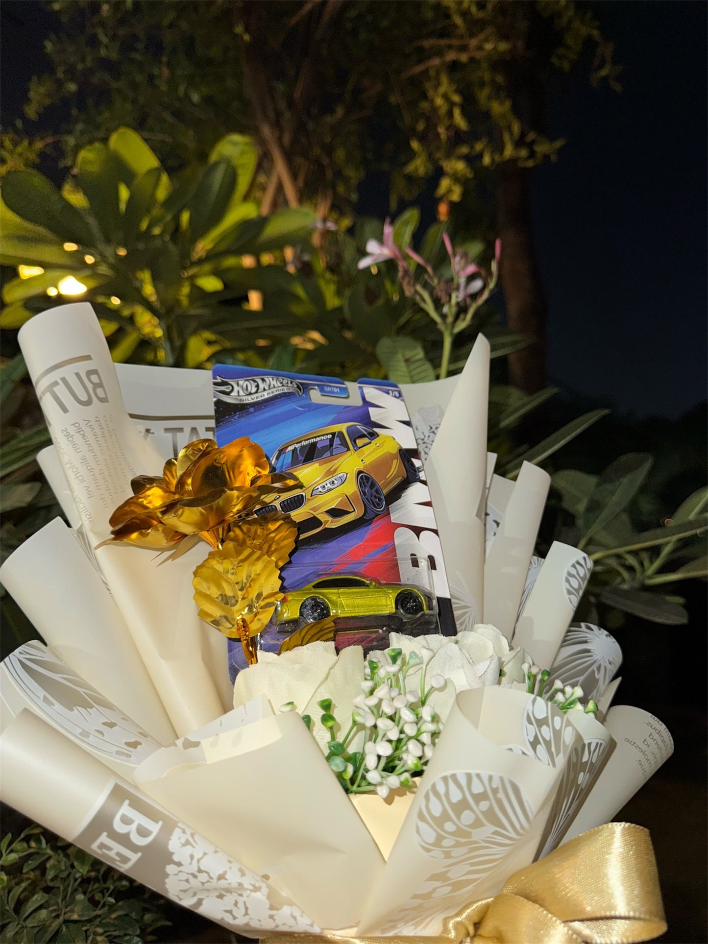 BMW M2 Hot Wheels Bouquet – Golden Power, Wrapped in Prestige