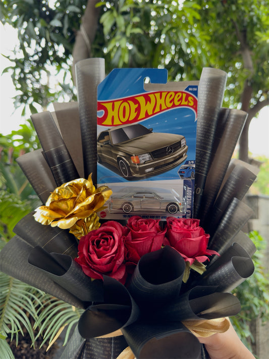 Hot Wheels Bouquet – ’89 Mercedes-Benz 560 SEC AMG | Noir Gold Edition