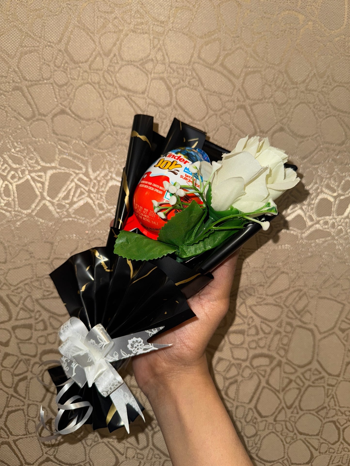 Mini Batman Kinder Joy Bouquet