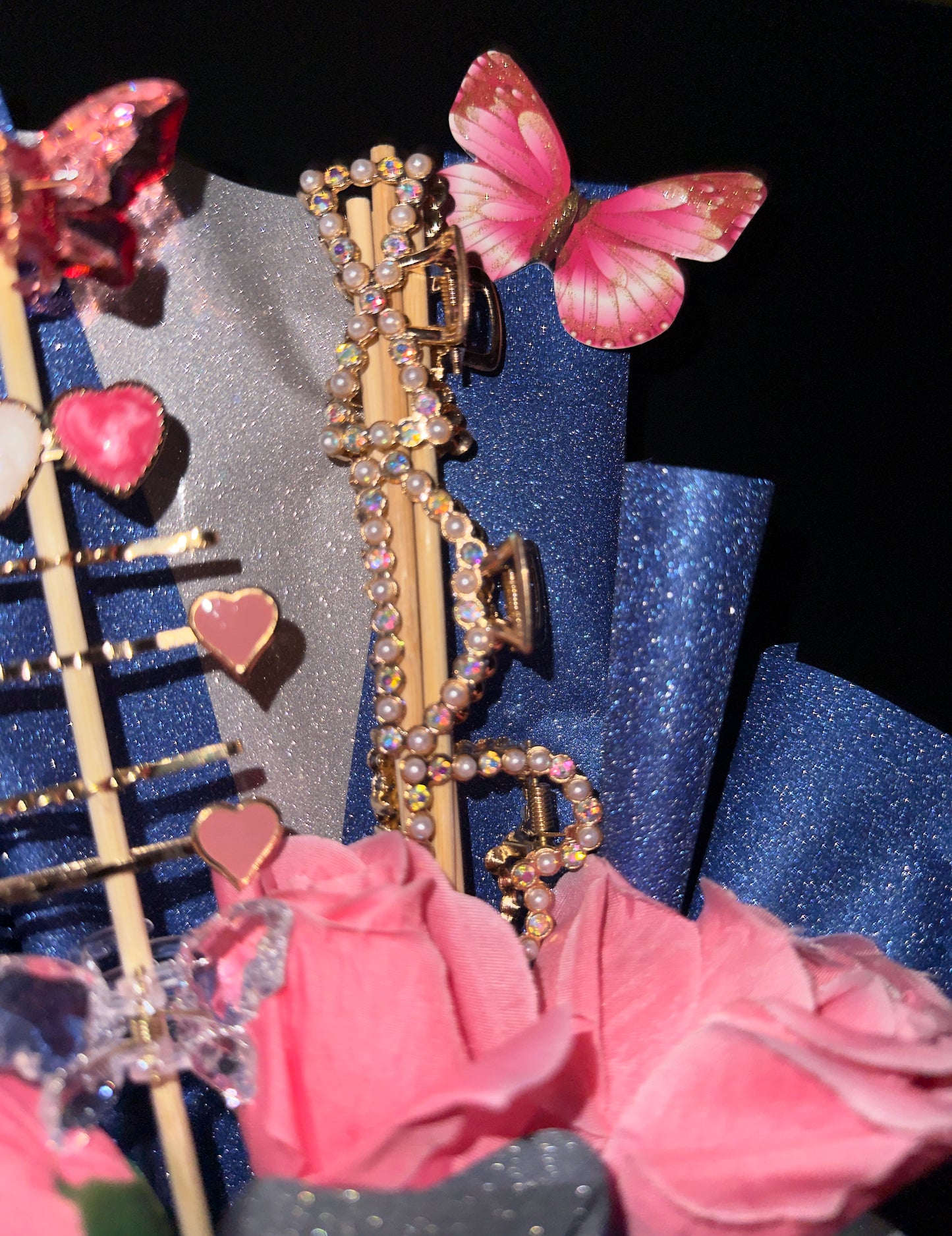Clutcher Bouquet - Blue edition