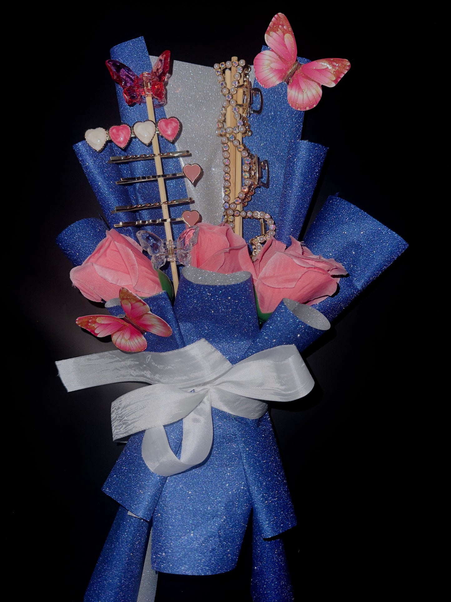 Clutcher Bouquet - Blue edition