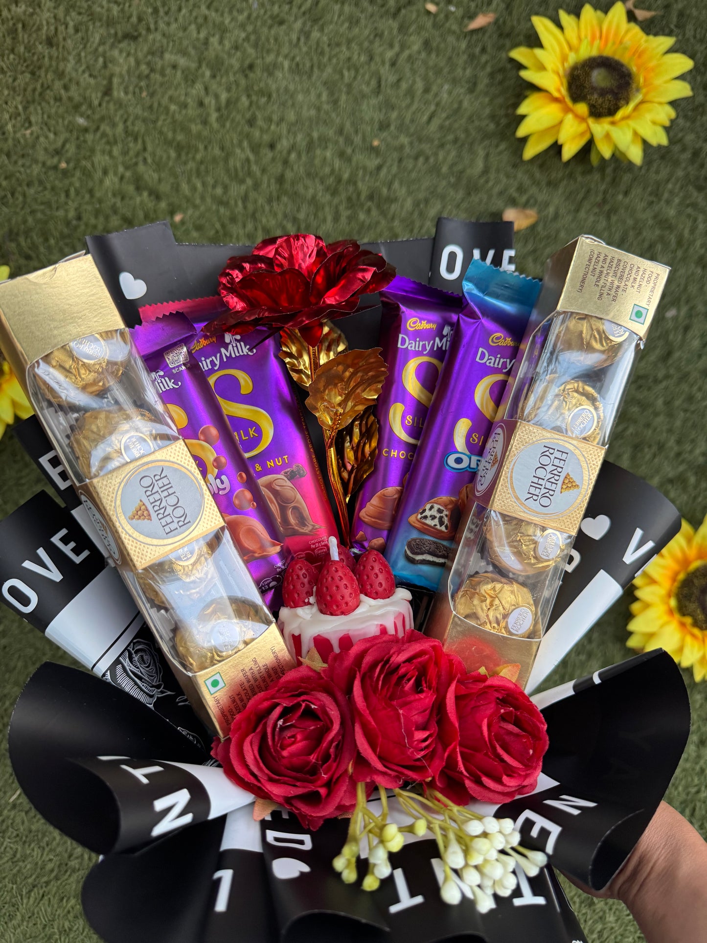Rose & Chocolate Candle Bouquet – Sweetness Wrapped with Love