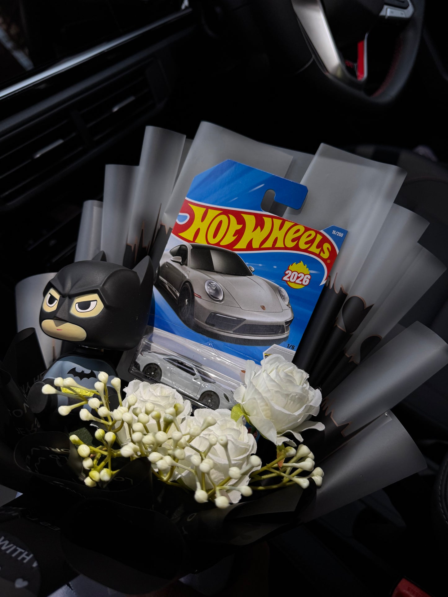 Batman Porsche Hot Wheels Bouquet – Darkness Drives