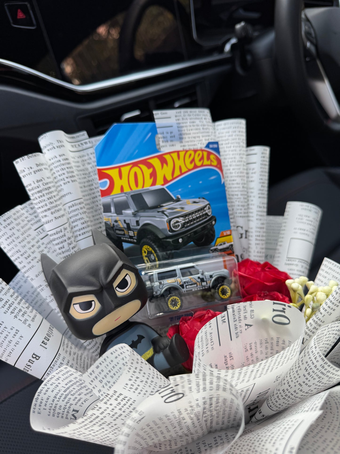 Batman Hot Wheels Defender Bouquet – Rugged Rides, Dark Knight Vibes