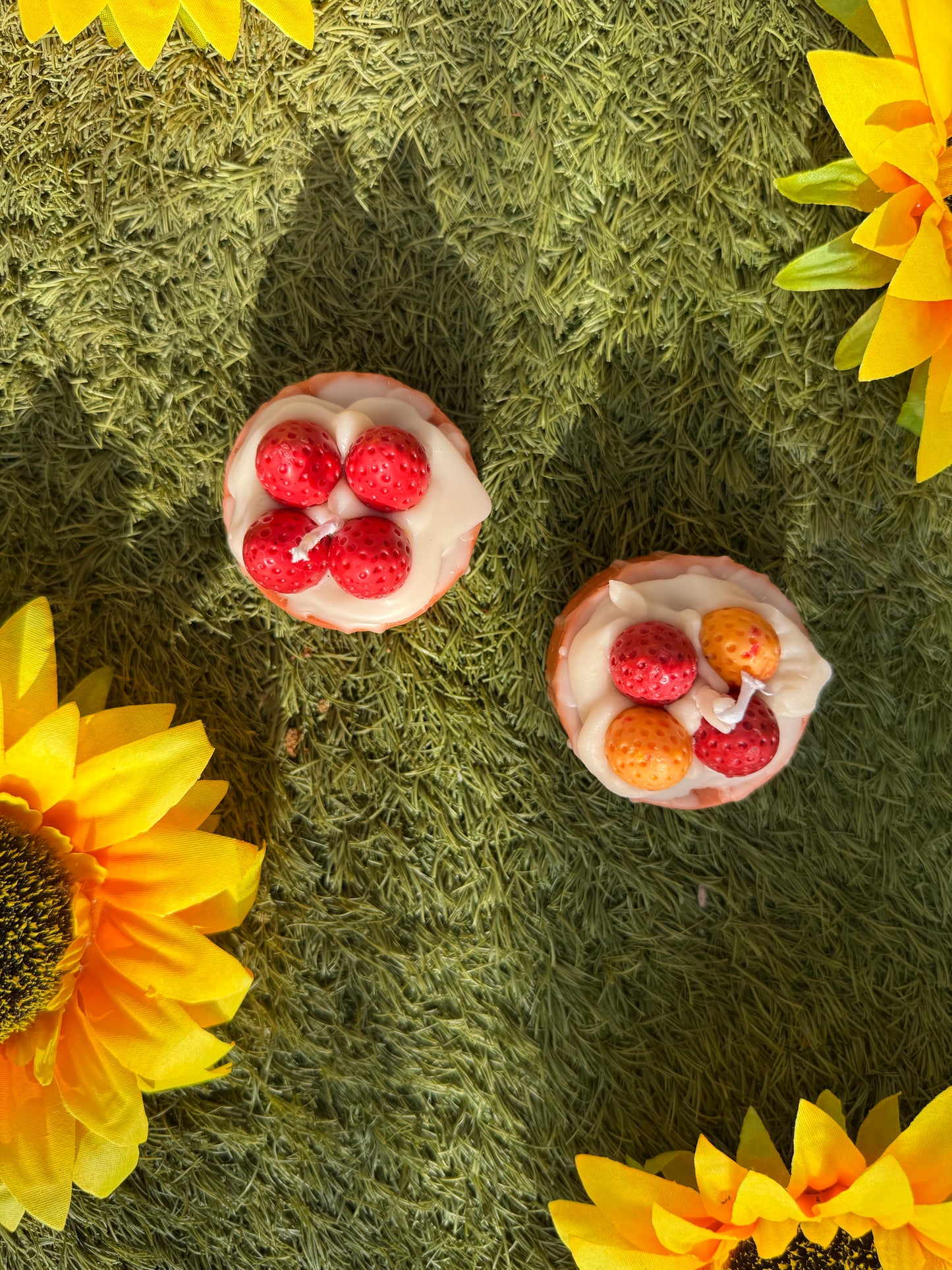 Strawberry Pound Cake Candle Duo – Handcrafted Dessert-Inspired Scented Candles