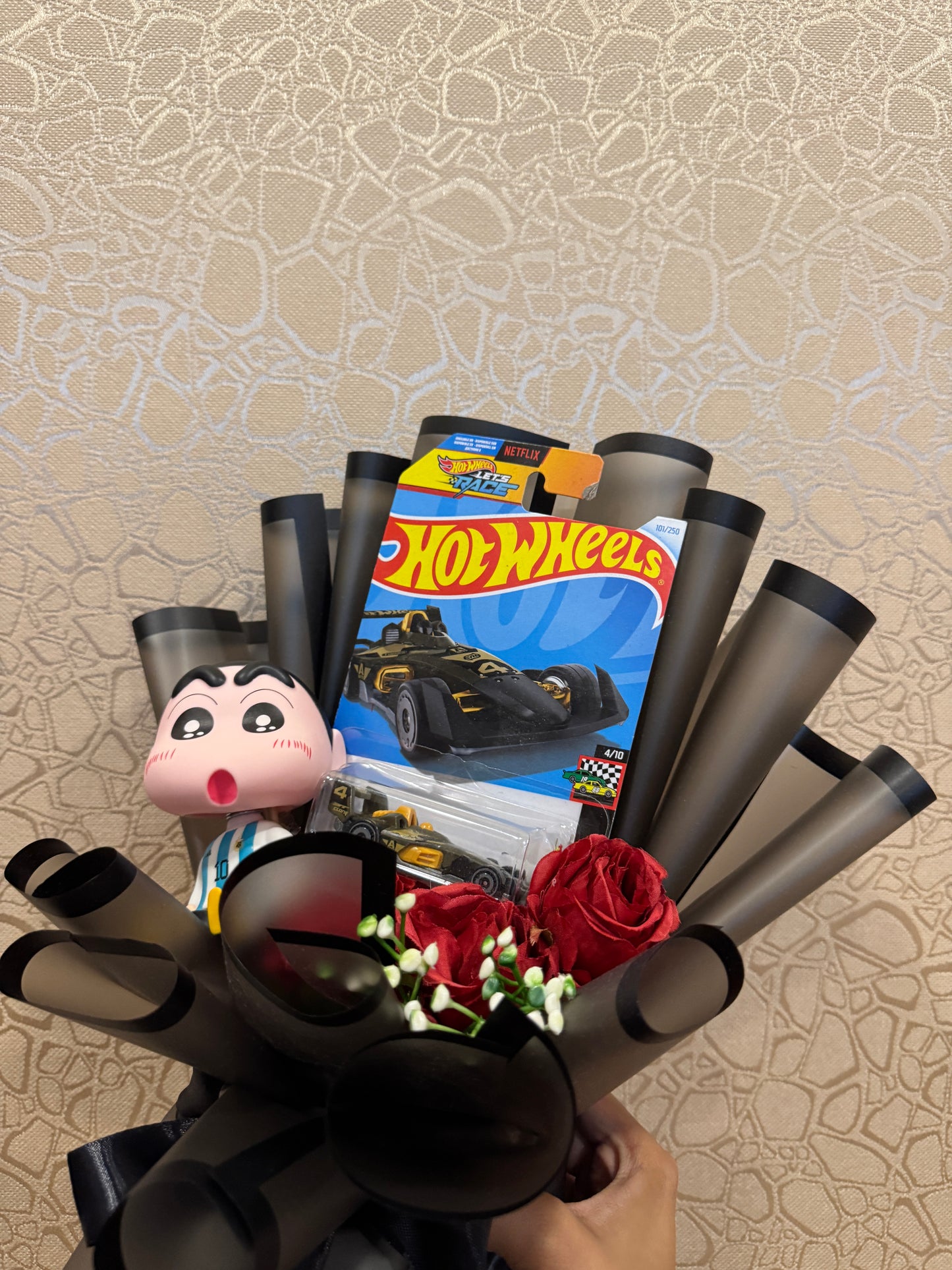 The Hot Wheels Bouquet - Shinchan Cute Baby Look