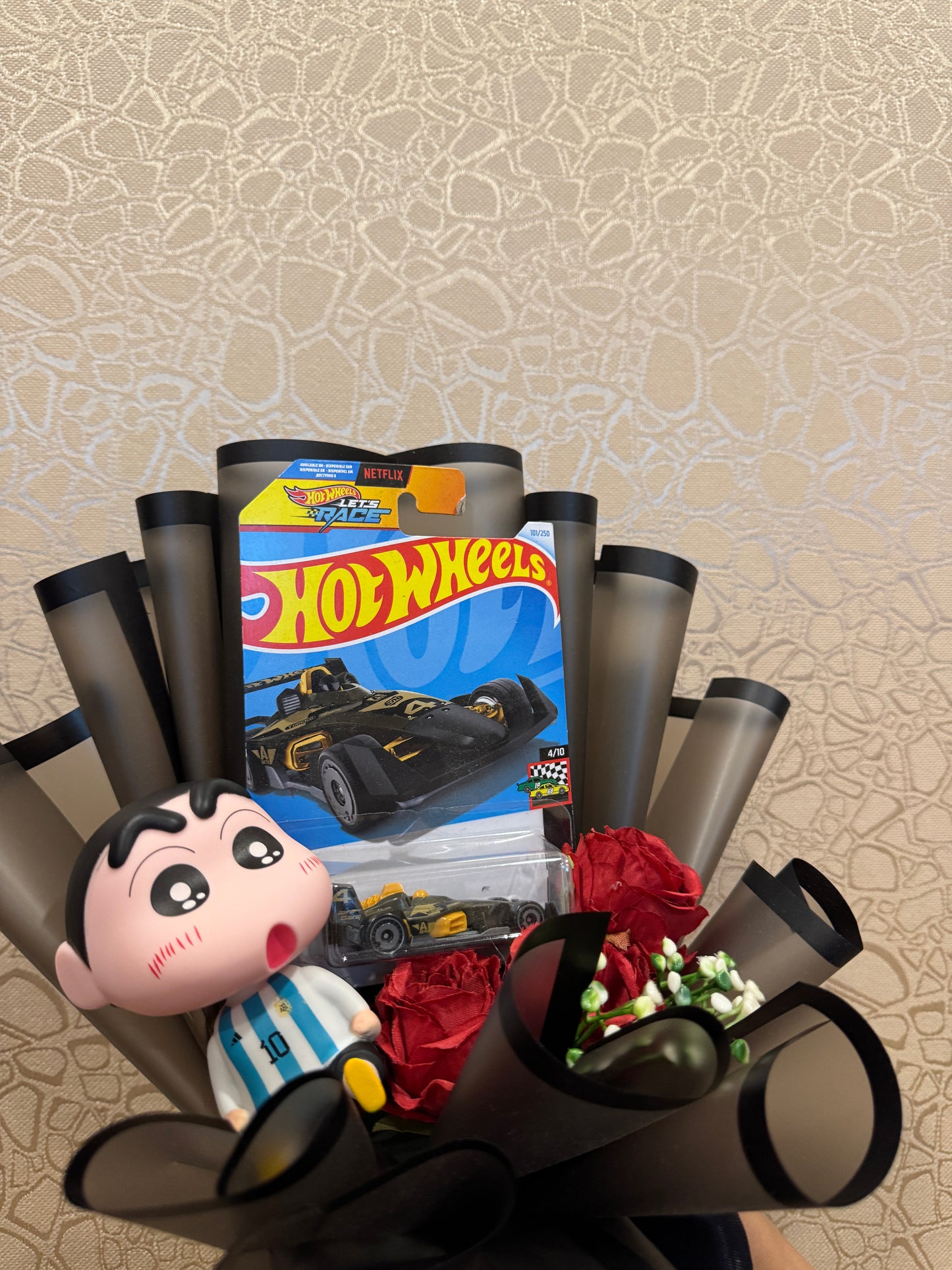 The Hot Wheels Bouquet - Shinchan Cute Baby Look