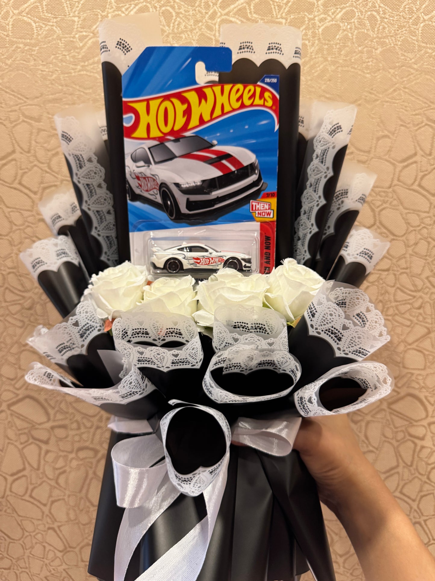 Ford Mustang Dark Horse Bouquet