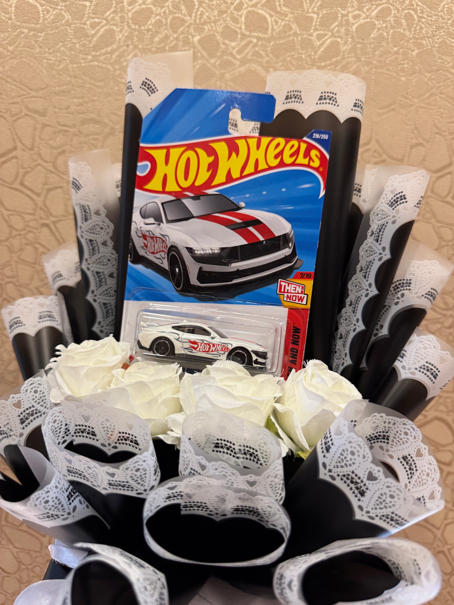 Ford Mustang Dark Horse Bouquet