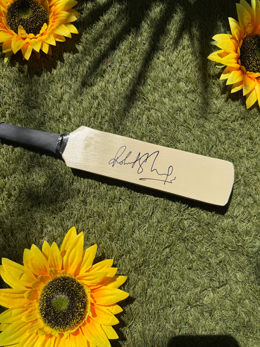 Rohit Sharma Signature Small Bat – Perfect Collectible for Cricket Fans
