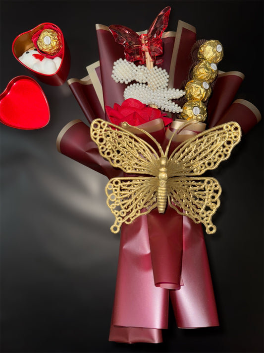 Ferrero Rocher Clutcher Bouquet - Golden Bliss