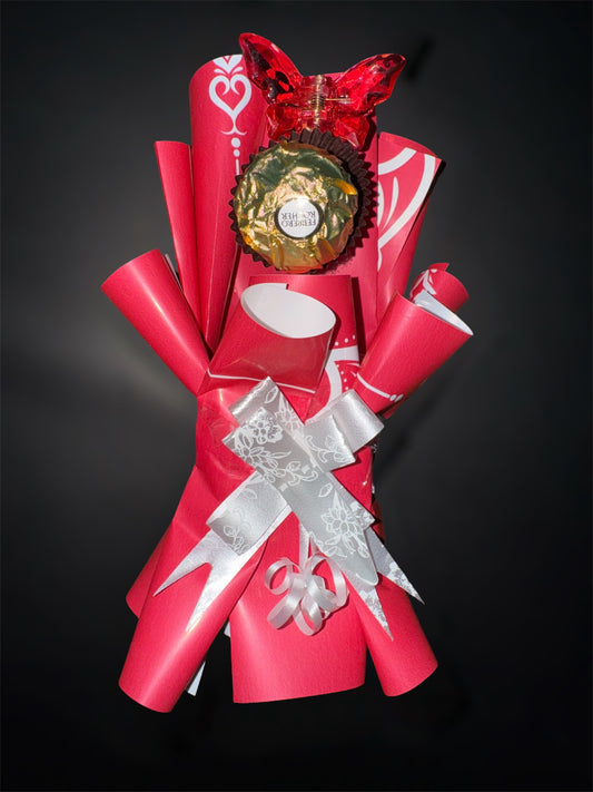 Mini Cute Clutcher Bouquet