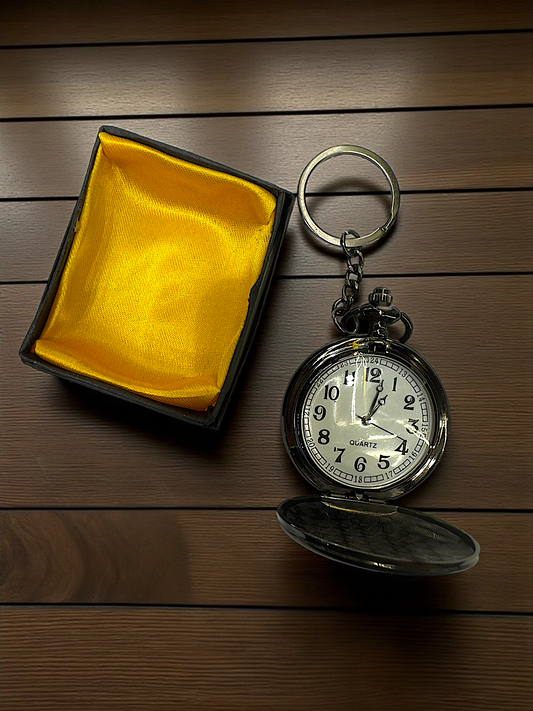 Timeless Charm: Pocket Watch Keychain