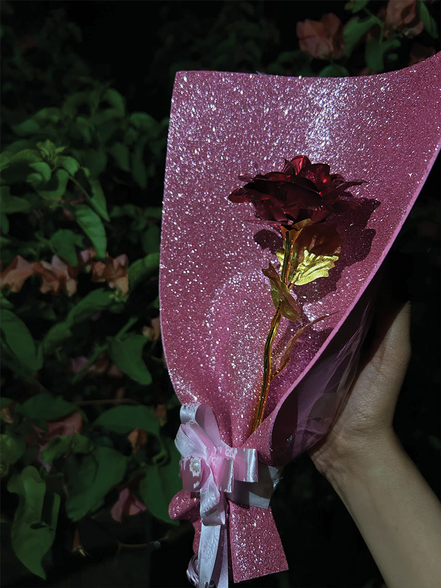 Metallic Rose Glitter Bouquet