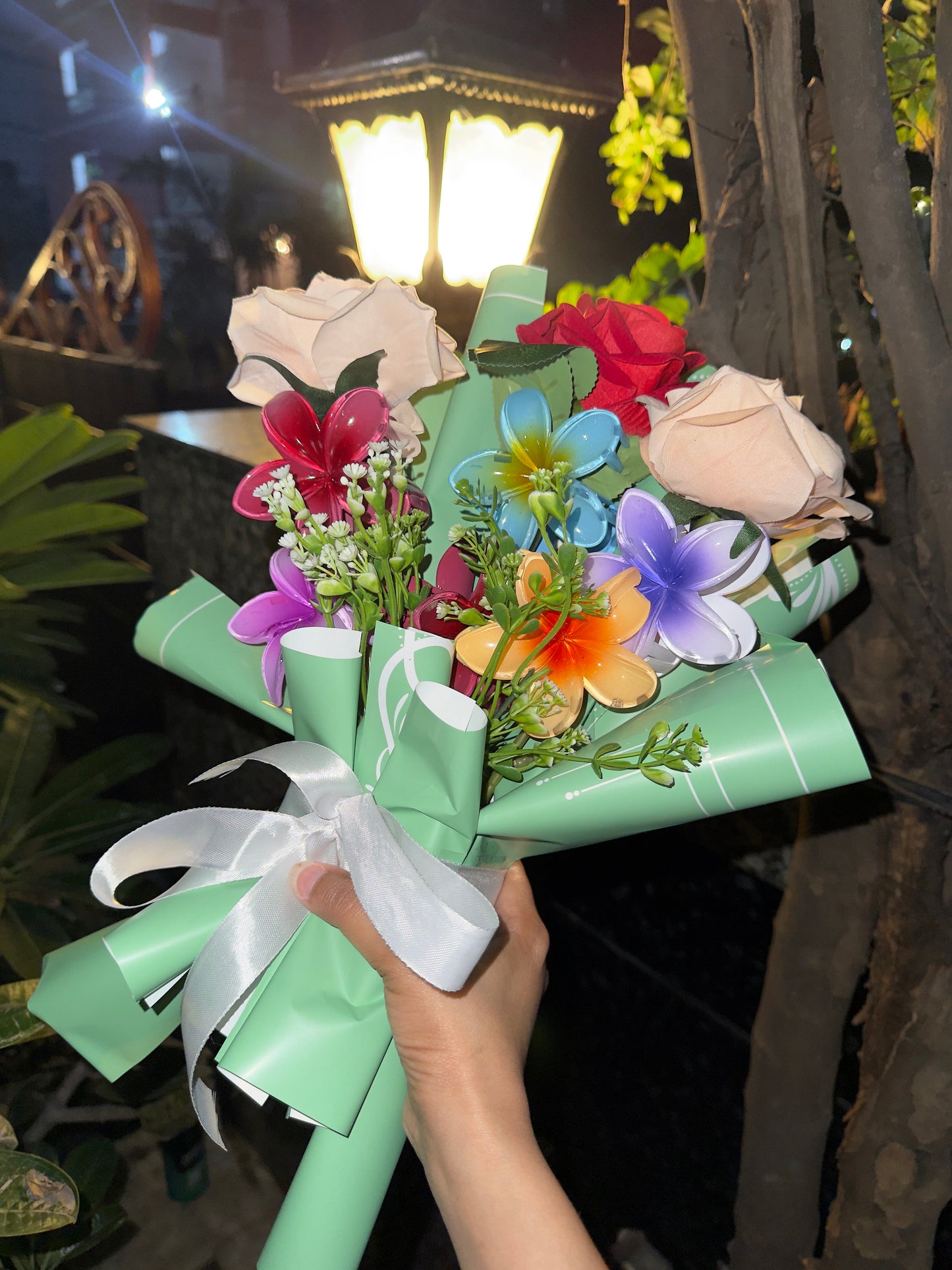 Clutcher Bouquet