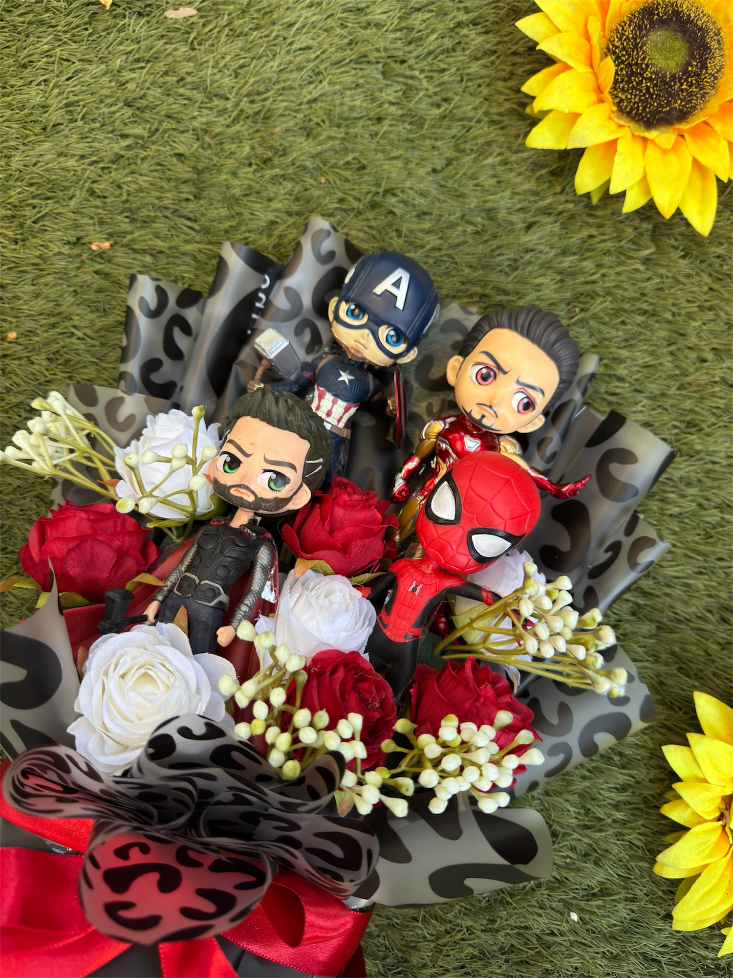 Action Figures Bouquet