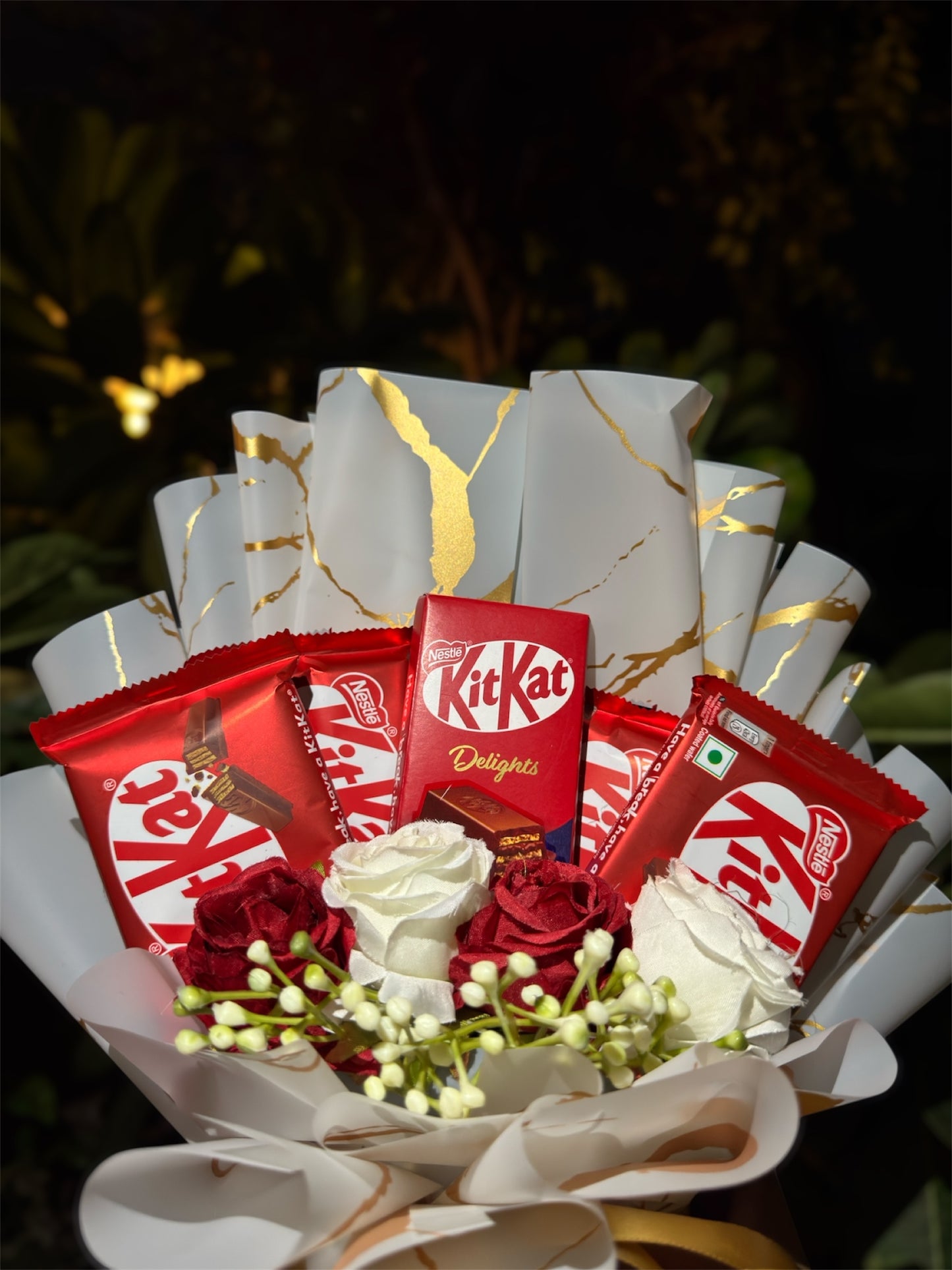 KitKat Chocolate Bouquet – Signature Luxury Edition