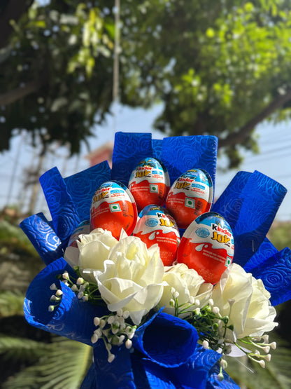 Batwheels kinder joy bouquet for batman fans (6 pieces )