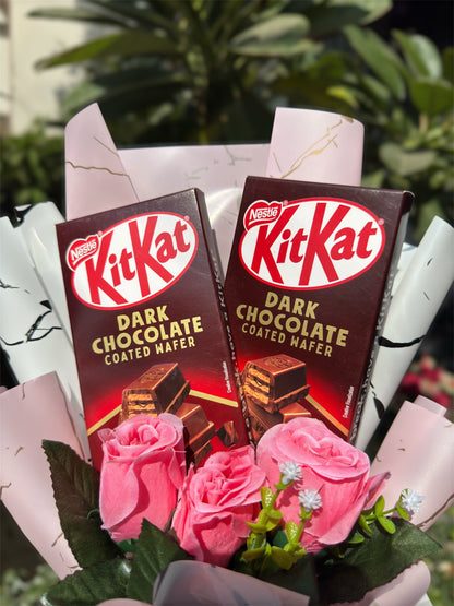 Marble Rose Kitkat Chocolate Bouquet - For Kitkat Lovers
