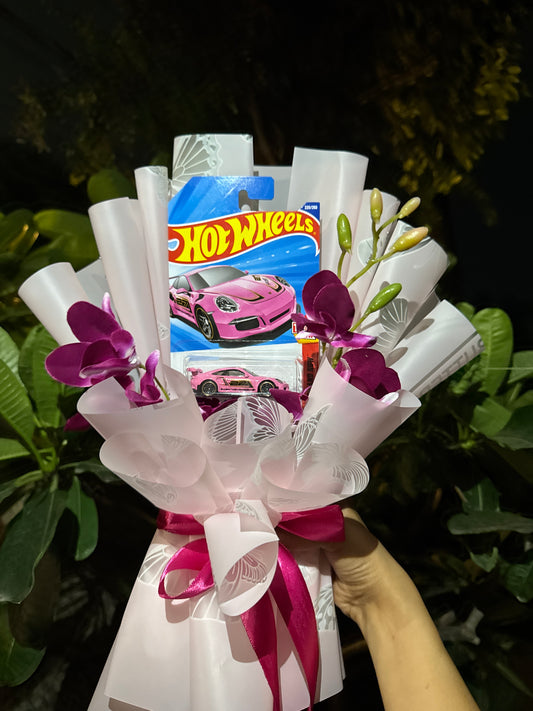 Porsche 911 GT3 RS Hot Wheels Bouquet – The Collector’s Jewel