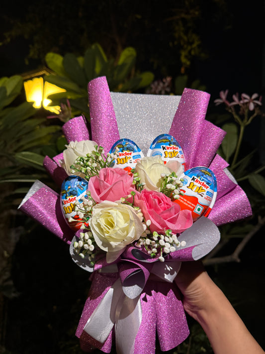 Batman Batwheels Kinder Joy Glitter Bouquet – A Sparkling Surprise with Superhero Joy ( 4 Pieces)