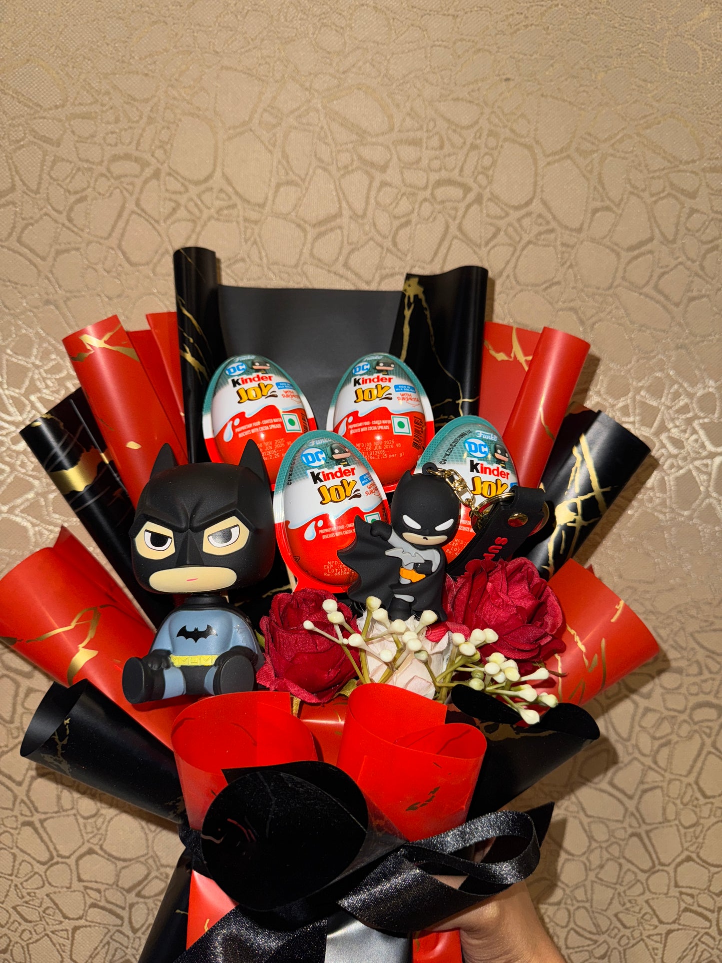 DC Batman Kinder Joy Bouquet – Red Fury Edition