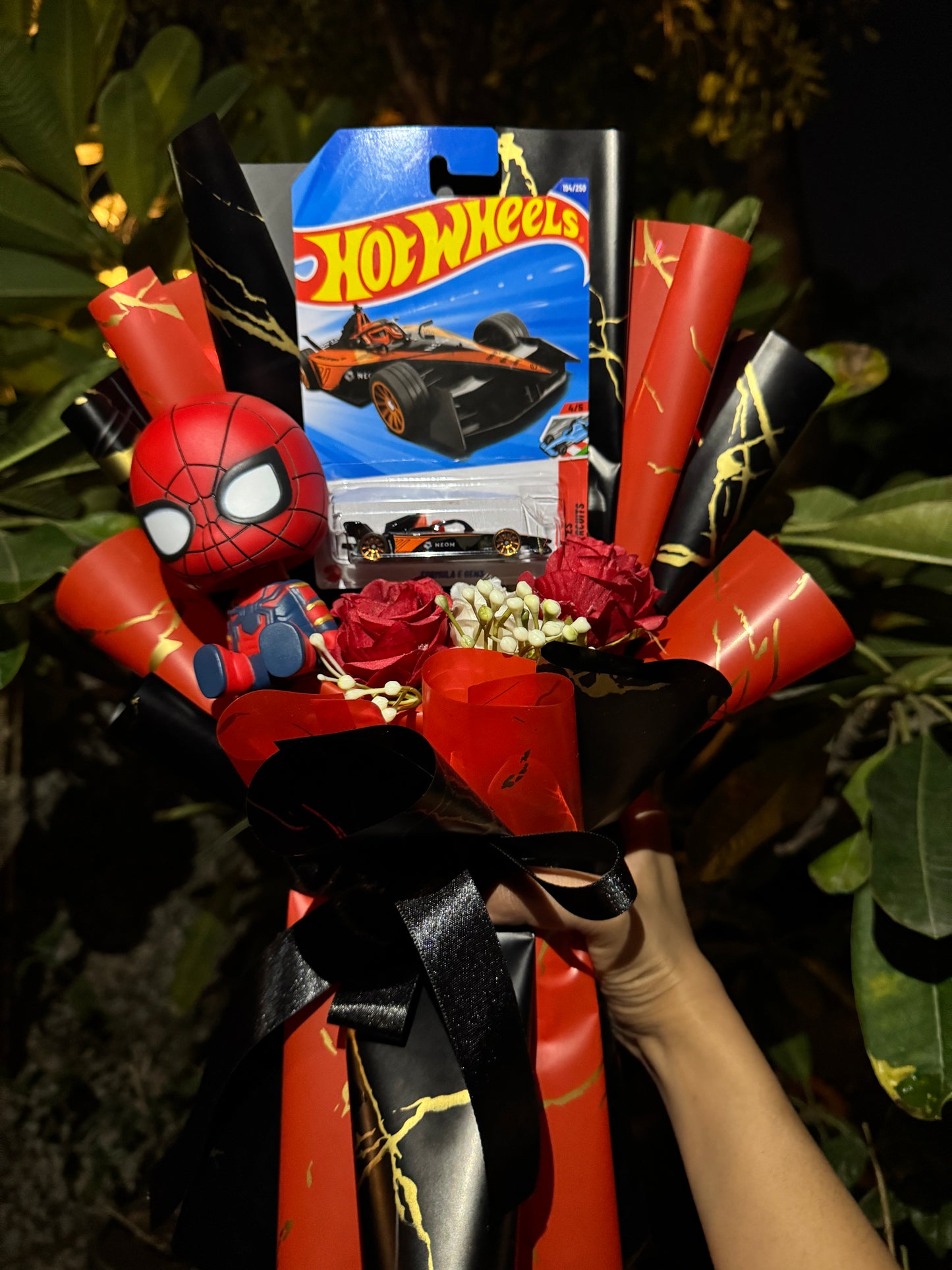 The Hot Wheels Formula E Gen 3 × Spider-Man Bouquet – The Power Play Edition [ Limited Edition ]