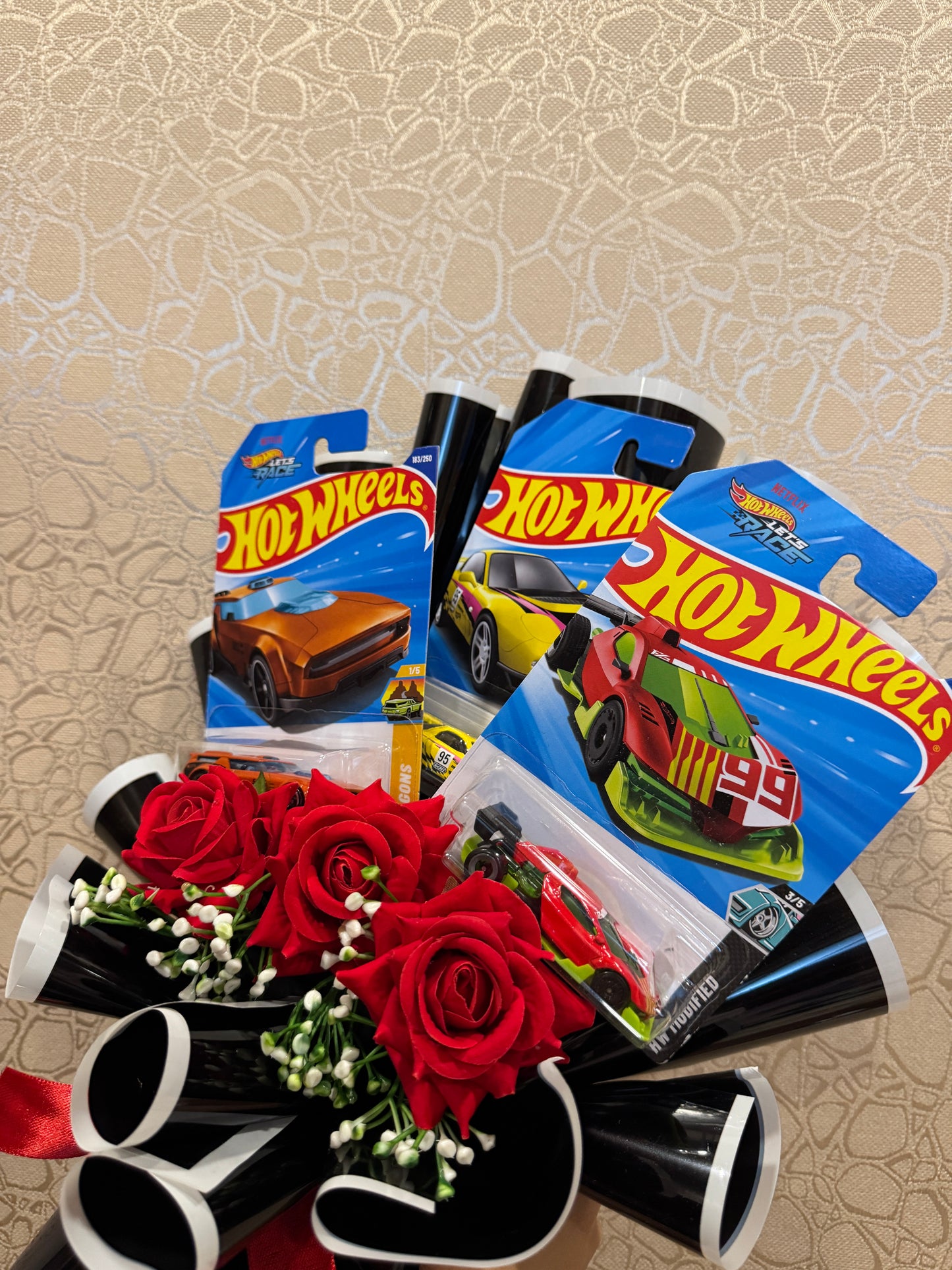 The Hot Wheels Bouquet - The Crowned Ignition