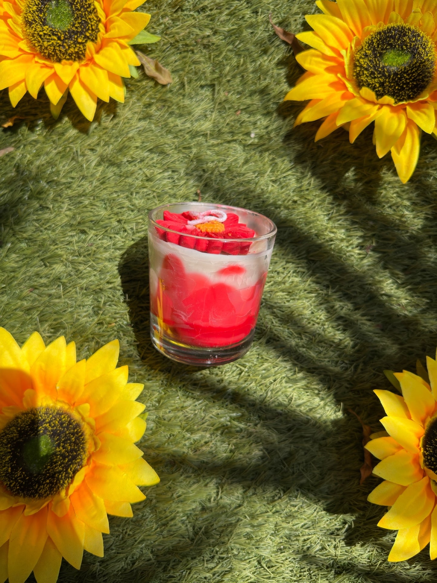 Red Flower Scented Candle – Elegant Glass Jar Candle for Home Décor & Gifting