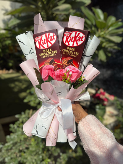 Marble Rose Kitkat Chocolate Bouquet - For Kitkat Lovers